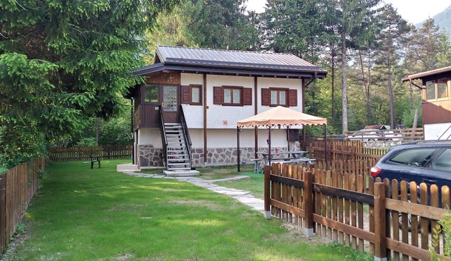 Freistehendes Haus mit privatem Garten by Interhome