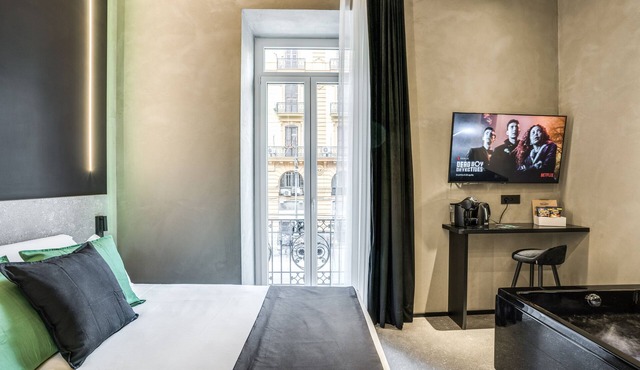 Gallery Experience Napoli in Naples