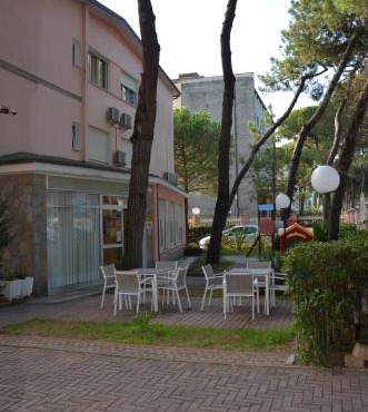 Garnì Garten
