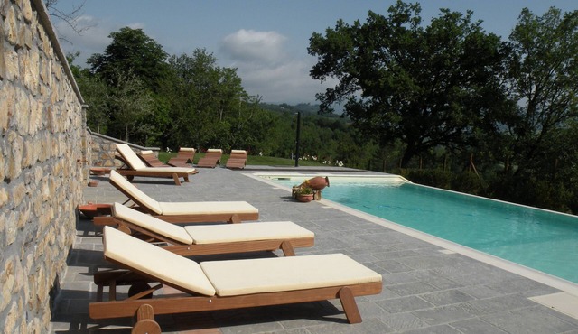 great view! private jacuzzi pool, Villa with frescoes near Florence