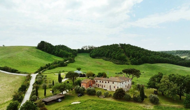 GuestHost - Lavanda-Chianti Studio with Garden&Parking!
