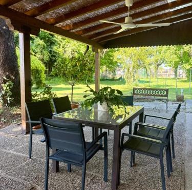 Historic Venetian Villa Garden - Parking - 30 min from Venice