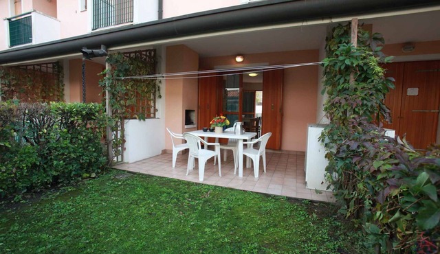 Holiday apartment Terraced house with private garden