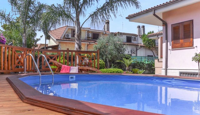 Homerez - Villa in Ladispoli