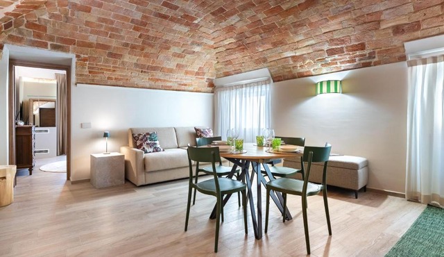 Hostdomus - Palazzo Stupino