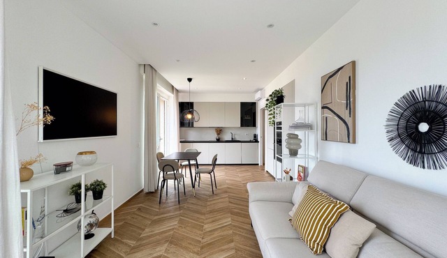 House Light Stresa