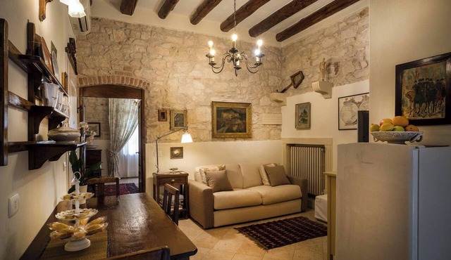 Il Calamaio - Bilocale con Patio e giardino
