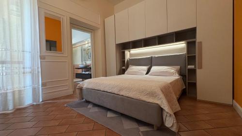 Indipendent Studio Apartment with Terrace - Parking in Florence