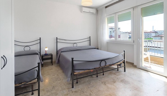 Just Steps from the Beach – Cozy Apartment in Sottomarina