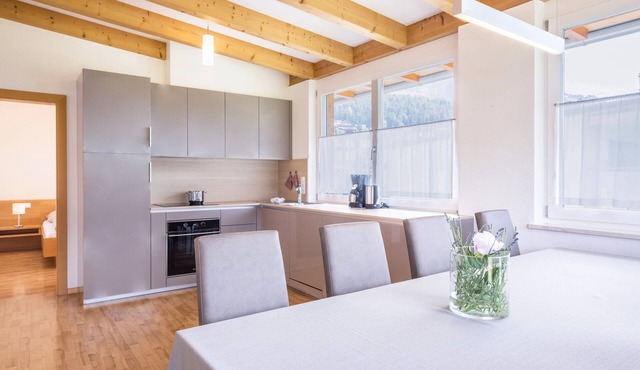 Kronsun Glück Apartment 100 m² at Kronplatz Valley Station with 3 Separate Bedrooms