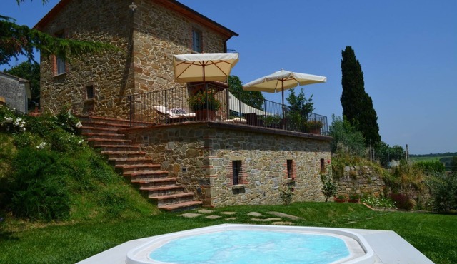 LA CASINA DEL BIONDO - LA CASINA DEL BIONDO