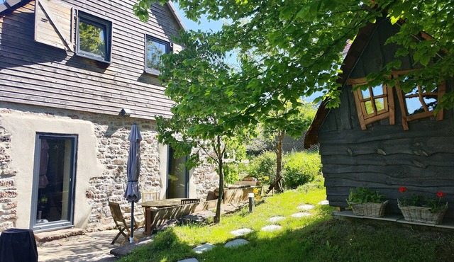 LA GRANGE - CHARMING 4-PERSON GITE + 2-PERSON CABANE INSOLITE. in Birkenwald