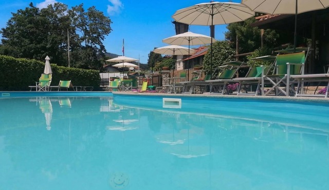 La Lanterna: Hillside Lake Maggiore Stay with Pool, Gignese, Italy