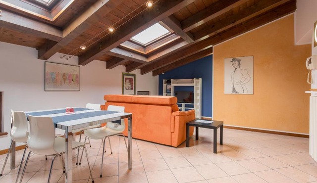 La Mansarda di Giulietta by Reasy&Busy