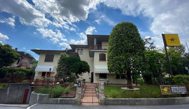 Lakeside Stay in Sirmione