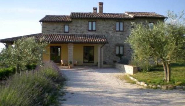 Mansion - TODIHouse with character Panoramic views over the Tiber valley and TODI
