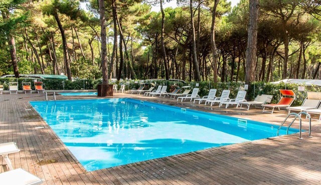 Marina Romea Camping Village: Comfort Maxi Chalet for 6 people