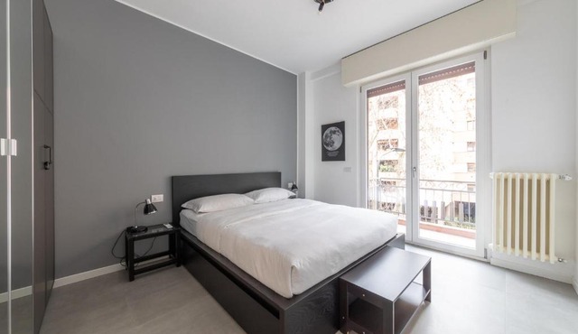 Modern and Comfortable Apartment in Cenisio Area