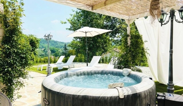 Monferrato Country House with the Musa Diffusa Garden