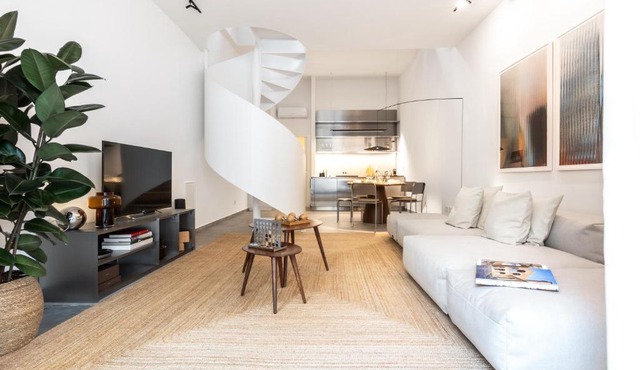 Nestco The Townhouse Jenner