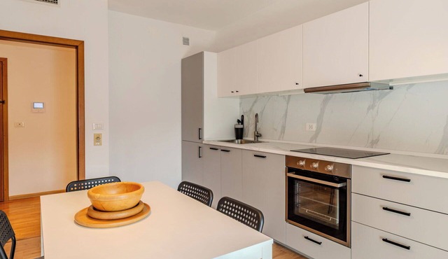 Nice apartment for 6 people with WIFI, A/C, TV and patio