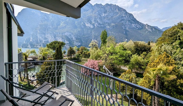 Panorama Lake View - BEACH APARTMENT ~ THE ORIGINAL