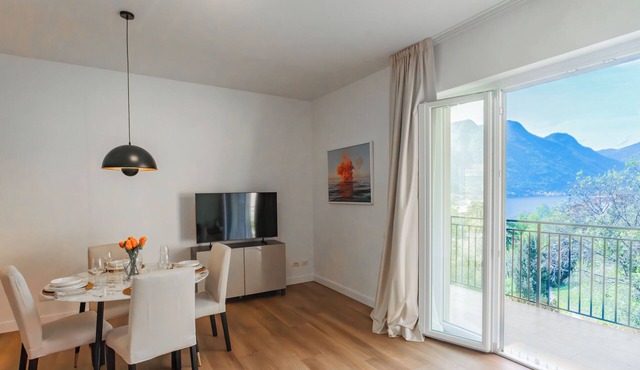 Panoramic Lake Pognana Suite 03