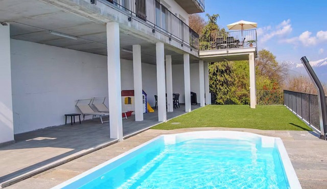 Perla del Lago by Lago Reisen