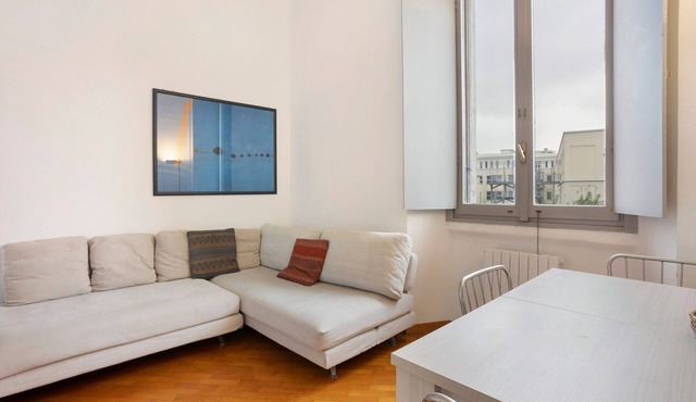 Quiet, Modern Apartment in CityLife, Close to the Center