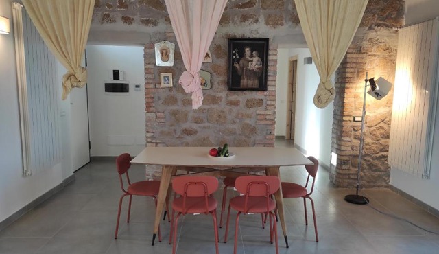 Roman Holiday Farm