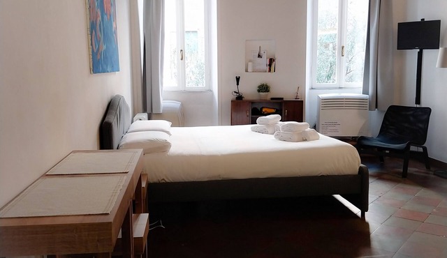 Romantic apartment near St. Peter's