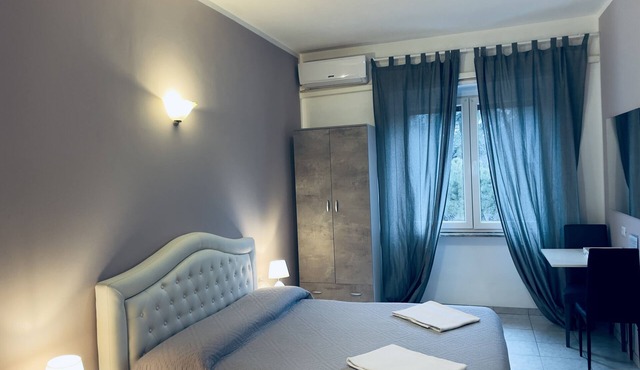Rome Spacious 3 rooms&3 bath Métro Station 200 meters walk