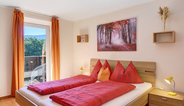 Room 'Rienznerhof Fernblick No. 4' with Mountain View, Shared Terrace & Wi-Fi