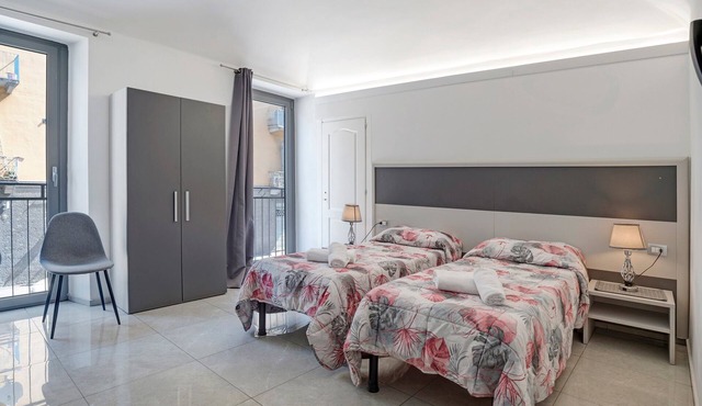 Room 'Stanza 101' with Balcony and Air Conditioning