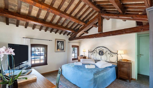 Room 'Villa Goetzen - Camera Matrimoniale' with Wi-Fi and Air Conditioning