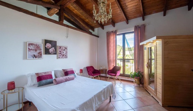 Rosè House