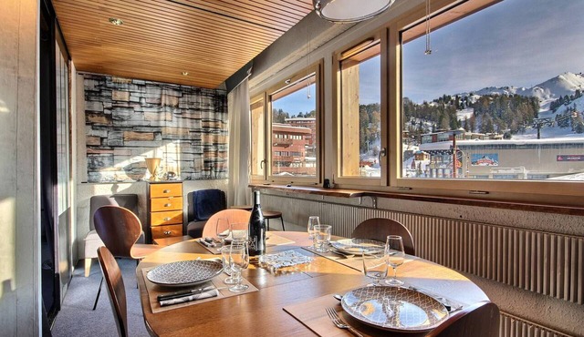 Spacious 3-room apt for 5, balcony, wifi, in Plagne Centre in La Plagne