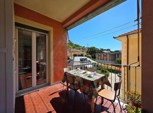 Spacious flat with Terrace, Sea & Finalborgo - Bike Room in Finale Ligure