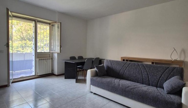Spinaceto Modern Home, Roma EUR