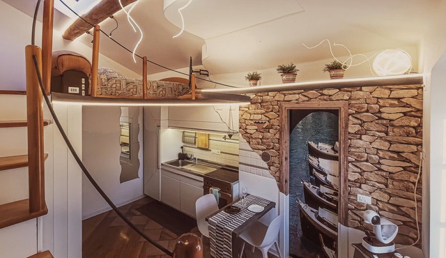 Strategically Located Tiny House Between the Cinque Terre and Portofino, with Free Parking and Bikes