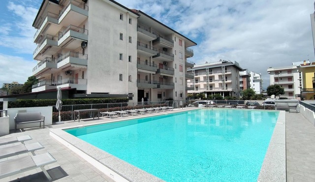 Studio with balcony, only 150m from the sea