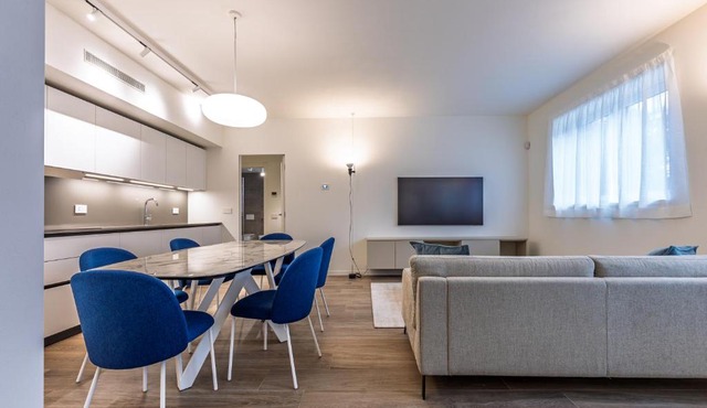 Trilocale Leonardo Treviglio Upper Stay