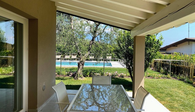 Two-room Apt. on ground floor - Manerba d. Garda - 5 minutes on foot from Lake