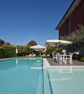 Vialeromadodici Rooms & Apartments