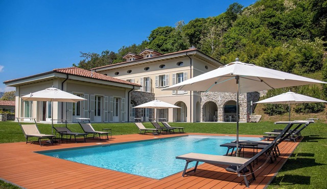 Villa Il Portico by Lago Reisen