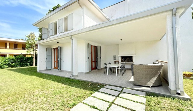 VILLA NINA by Interhome