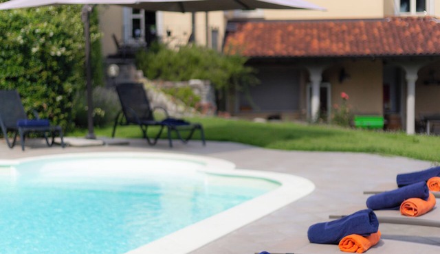 VILLA ULIVI -LAGLIO-