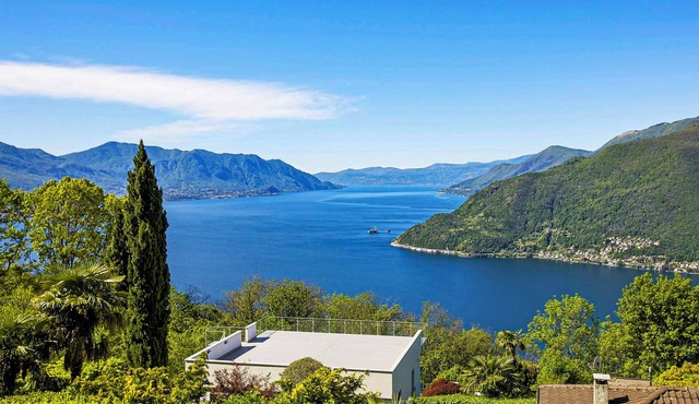 Villetta Simonetta by Lago Reisen