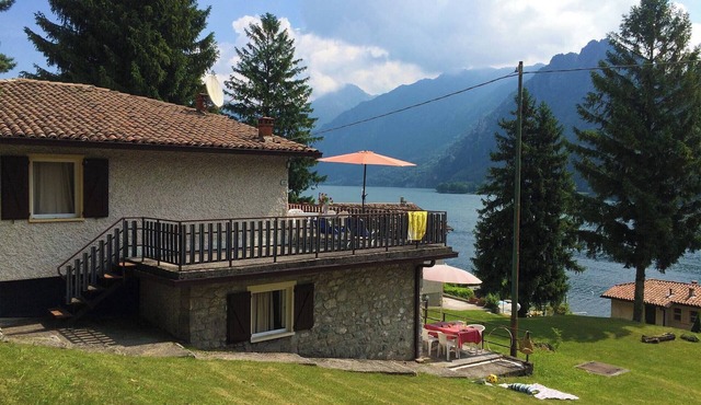 With large terrace and panoramic view