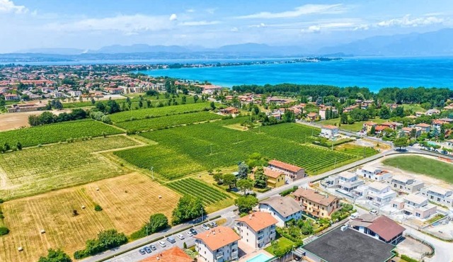 Wolf House - Sirmione Holiday